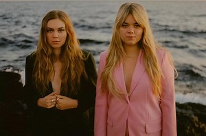 First Aid Kit comparten el último adelanto de su nuevo álbum: 'Turning Onto You'