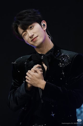 Oh kemarin pas fm di Thai mrk joget lagu si "neng api" 🌚 Yg penting gerak lah yes, apalagi yg baru lahiran takut peranakannya kenapa-napa 🙈 #EliotPuka ❤ #OceanSeeky #ABODesire | Ana