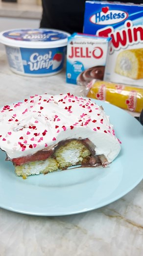 No bake twinkie chocolate cake | Definitely Not Gourmet