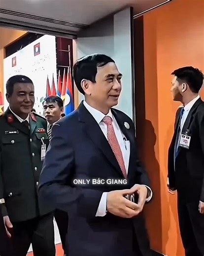 Chóng Mặt Gì Clip - Slay Gì Bác ❤️