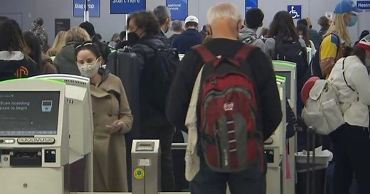 COVID-19 continues to disrupt holiday travel