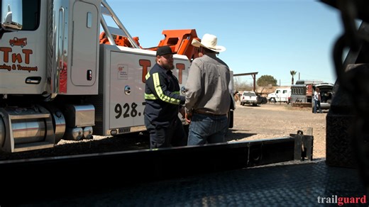 Never be stranded with your horses. Trailguard covers your truck trailer 24/7, nationwide. | Trailguard