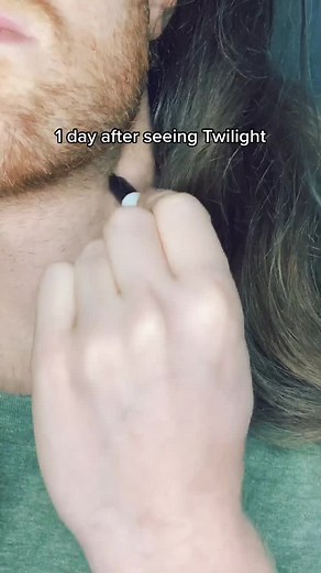 OC: ? A trend I wanted to hop on 😂 #twilight #vampire #halloween #halloweenvibes #fypシ #fyp #foryoupage