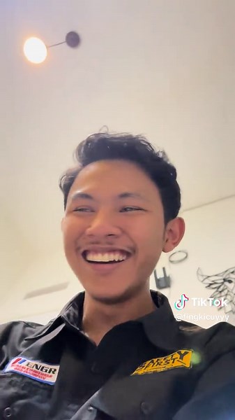 Unboxing Random Barang: Helikopter Remote Control!