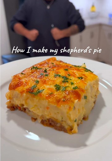 Homemade Shepherd's Pie Recipe | Delicious Dinner Ideas