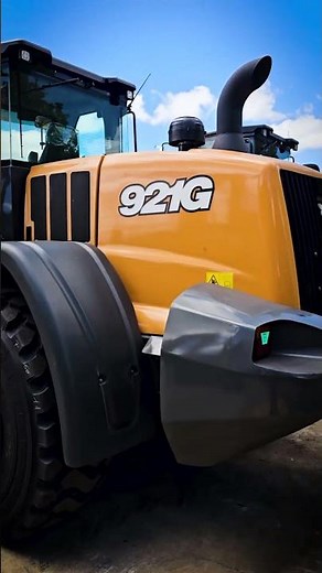 JUST LANDED: Brand New CASE 921G! #casece #caseconstruction