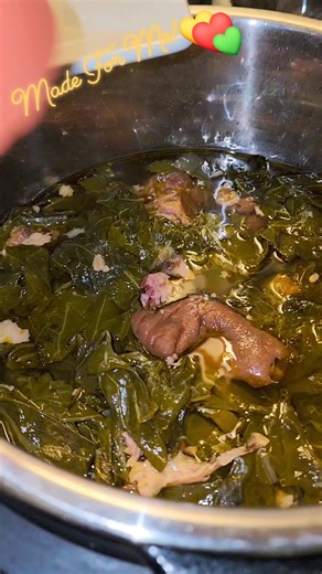 165K views · 4.9K reactions | Beef Chuck Roast, Mac&Cheese, Collard Greens, Deviled eggs, cornbread & sweet tea! #dinner #Supper #beef #loveislove #foodblogger #reelstrending | Tennessee Soul Family | Facebook