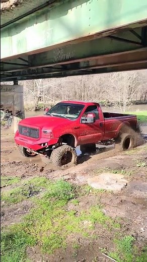 Lifted 6.0 powerstroke diesel goes mudding in 2wd | turbo sound | mudding | 4x4 | pavement princess