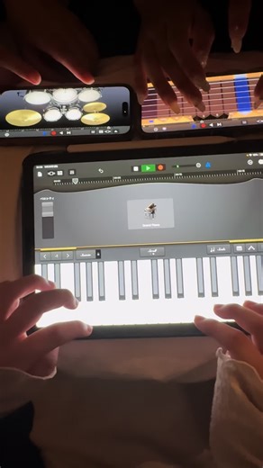 チェリー ピアノカバー: 友達にやらせてみたらいい感じになった🙃✨