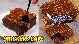 No Oven No Bake No Mixer Homemade Snickers Cake! | Kirbyyy