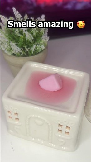 This Wax Melt Clean-Up Is SO Satisfying ✨