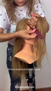 Beautiful hair #tutorial by @penteadossonialopes | Hair Academy TV