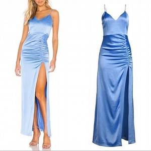 NWT. Alice Olivia Diana V-Neck High Slit Maxi Dress Formal Gown. NWT.