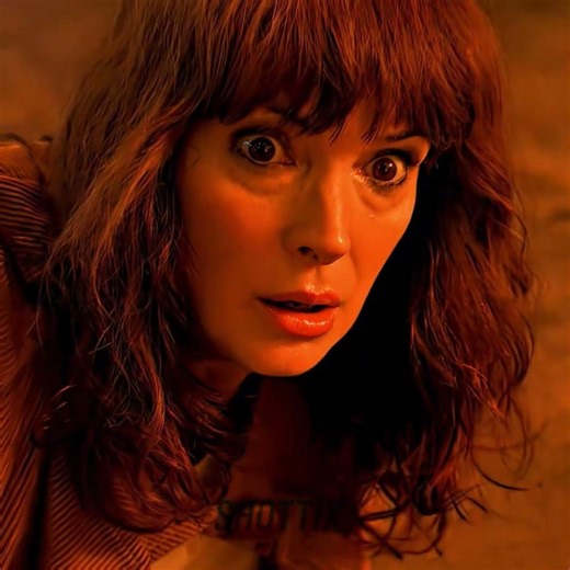 Best glow up ⬆️ | Stranger Things edit | Montagem supersonic - KHAOS, Jmilton, Mc Jajá #edit