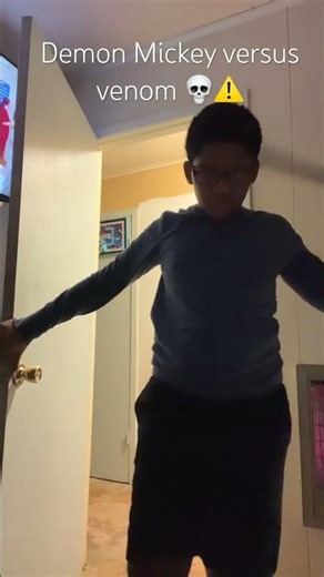 Demon Mickey versus venom #tal_on ￼