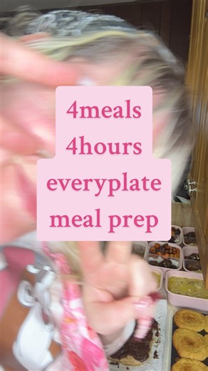 everyweek for the past 6 months i have been meal prepping using @EveryPlate (i add my own touches as well) and i love it so much!! this weeks menu: •bacon & sweet potato chilli w/hot honey cornbread •sweet n spice ponzu meatballs w/ rice & roadted carrots •apricot dijon pork chops w/ hot honey carrots & lemon couscous **bonus** •creamy chicken & wild rice soup (my recipe/panera dupe) •reese’s bars #mealprep #cooking #everyplate #fyp #timelapse