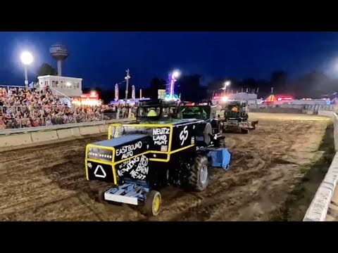 COMBINE DEMOLITION DERBY
