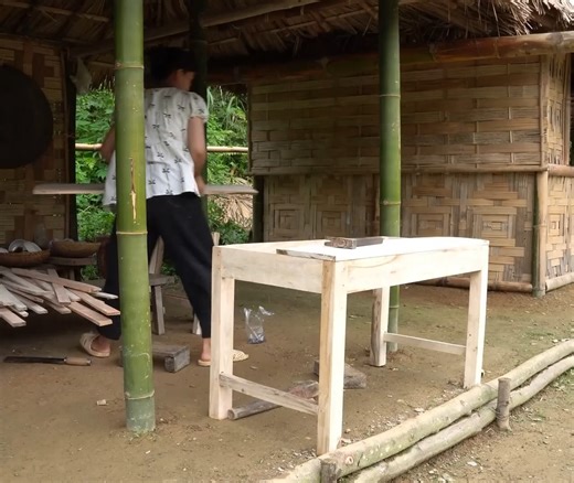 4.3K views · 47 reactions | Single Mother Decides to Give Birth Alone and the Severe Pain in the Late Stages of Pregnancy | Radiant Celestial | Facebook