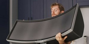 Linus Tech Tips Announces $10K Award for Alienware’s Unique Curved Monitor – and Released a Review