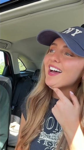 ordering the SAME food as the CAR infront