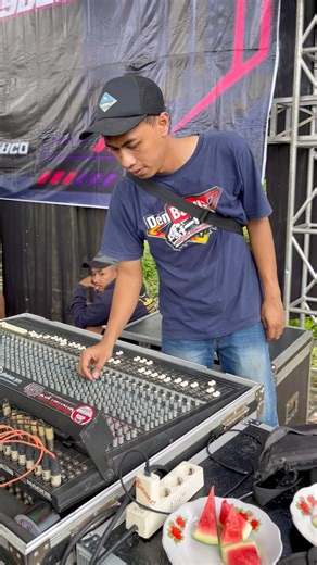 The real operator sound dangdut | Ayu Qoiru Nisya