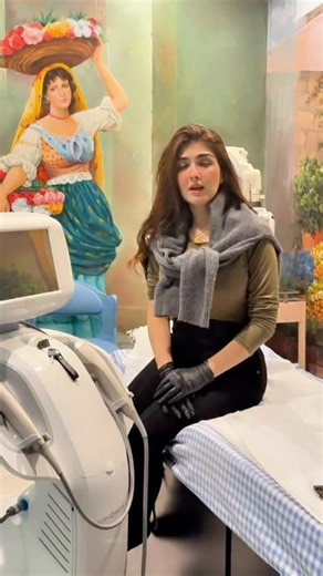 ✨ Ultraformer III is the gold-standard non-surgical facelift using advanced HIFU technology. ✔️ Tightens sagging skin ✔️ Lifts jawline & cheeks ✔️ Reduces double chin ✔️ Smoothens fine lines ✔️ Stimulates natural collagen ⏱️ 45–60 minutes treatment 💉 No surgery | No downtime 📆 Results improve over 2–3 months 📍 Perfect for face, neck & jawline 📩 DM us to book your consultation 💎 Short Reel Caption Option Lift. Tighten. Glow. ✨ Ultraformer III – your non-surgical facelift solution 💆‍♀️ #Yout