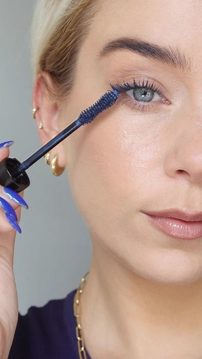 13K views · 159 reactions | GREEN MASCARA?! I know it’s meant to compliment dark eyes but I just have to try it next time! Also- this may be one of the best layering mascara formulas I’ve ever tried!! I felt like ai could really add to the thickness without my lashes getting clumpy or having fallout. Which of the new @lancomeofficial #lehypnose8 shades would you try first? #mascara #bluemascara #blueeyes #lancome | Sarah LouWho | Facebook