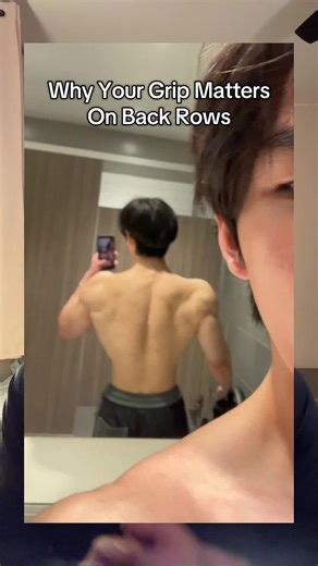 make sure your grip aligns with your back rows #gym #gymtok #gymmotivation #bodybuilding #gymtips