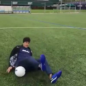 Neymar makes solid impression during first PSG training session 😂 | Eat My Goal