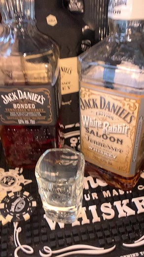 Jack Daniels Blood Type: Are You a Fan of this Whiskey?