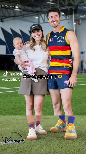 This trend with the Neal-Bullens 🫶 #afl #adelaidecrows #disneyfilter