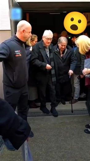 CinemaLegendsDaily on Instagram: "Robert De Niro still carries that unmistakable presence — calm, confident, and timeless. Even now, he doesn’t need to say much to command a room; his legacy speaks for itself. There’s something comforting about seeing him age with authenticity, grace, and quiet strength, reminding us that true greatness only deepens with time. 🎬✨ #RobertDeNiro #LegendStatus #TimelessIcon #HollywoodRoyalty"