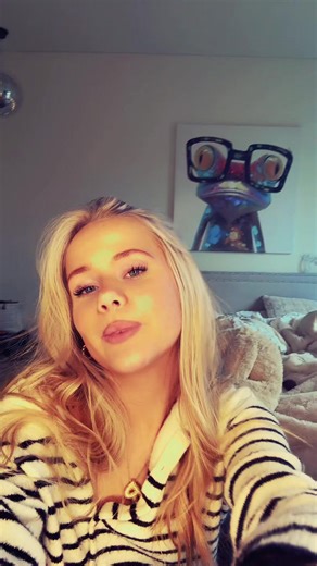 Remsdigitaldiary🐆 (@remys_sorealdigitaldiary)’s videos with original sound - She’s Happy Hair