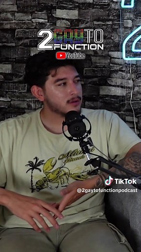 My coming out story! Full episode on Youtube. I never planned on coming out as gay ever in my life. I didnt want to come out as gay. It was a struggle i had to face and this led to anxiety, depression, and a bunch of problems that arrised from not accepting myself. I finally had the courage to come out and the first person i came out to was my older brother 🤍 #gayrelationships #howicameout #comingoutstory #gaycomingout #gayrelationshipadvice #gaystories4you #gayfirstdate #pridemonth #comingoutd