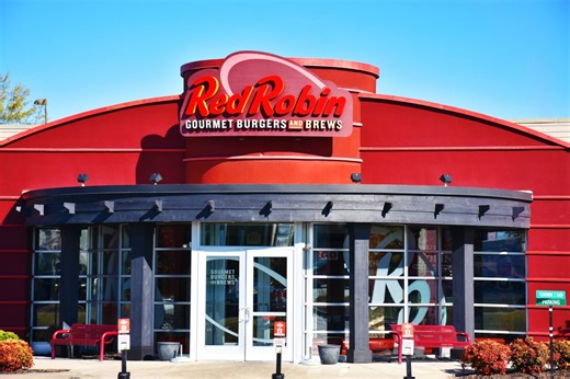 Red Robin to close Easton restaurant amid financial hardship