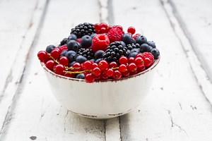 The no. 1 healthiest berry to protect against cancer, heart disease, according to a dietitian