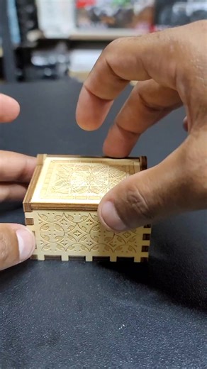 Hand-Cranked Wooden Music Box – A Timeless Keepsake Delight in the nostalgic charm of this hand-cranked wooden music box, a perfect blend of craftsmanship and melody. This enchanting piece offers a soothing and vintage touch, making it an ideal gift or collectible for any music lover. 🌟 Key Features: Elegant Wooden Design: Crafted from high-quality wood, this music box features intricate carvings and a classic design, giving it a timeless and elegant appearance that fits any décor. Manual Crank