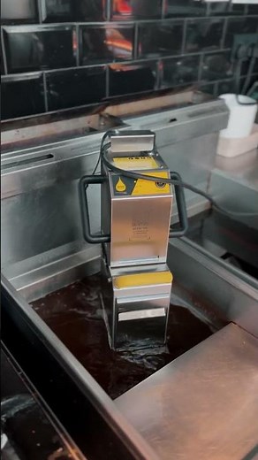 VITO Frying Oil Filtration System #filtration #kitchen #chef #fryer #fryingoil #dubai #fyp #short