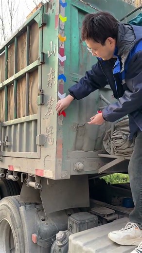 Universal Arrow Directional Reflective Stickers for Trucks,