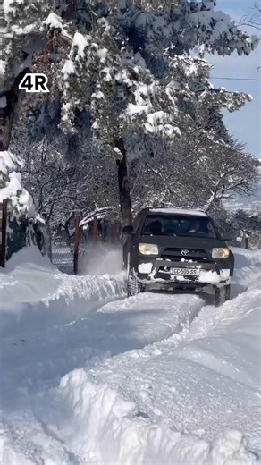Toyota 4Runner V8 4th Gen(4WD Limited) Snow Wheeling #georgia#4runner#4runnerlifestyle#4runnermafia