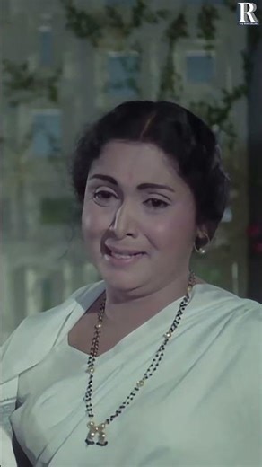 माँ एक सपूत को जन्म दे सकती है और कपूत से मुँह भी मोड़ सकती है | #doli #hindi #movie #sulochanalatkar