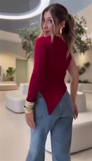 ❤️ A blusa de manga longa que une elegância, conforto e muito estilo! ✨