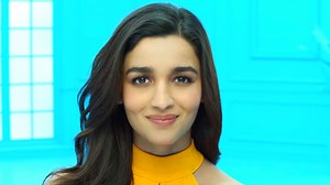 Alia Bhatt Shines Behind The Scenes Of Frooti Go Fizzy Ad | Bollywood News - Bollywood Hungama