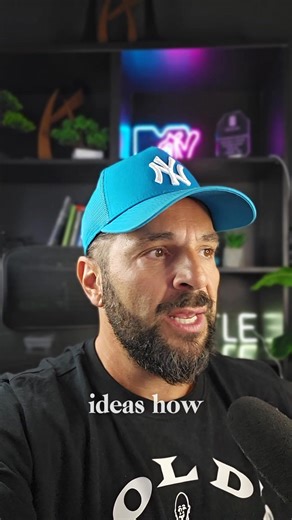 This is the only way to build momentum and create clarity! No matter what you want to do. Create content, start a business, experiment with a side hustle. You figure out things by MOVING not standing STILL. #motivation #contentcreator #contentideas #contenttips | Simply Digital