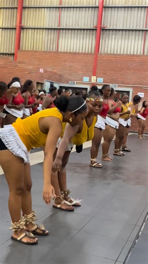 Amatshitshi Inkanyezi yokusa | Fezeka Mngoma