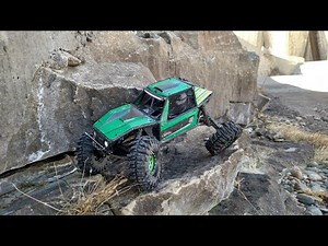 Axial Capra slow creeping crawl. Testing new motor and pinion gear!