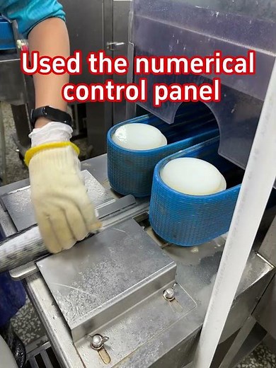 High-efficiency fish fillet machine tested in customer's factory