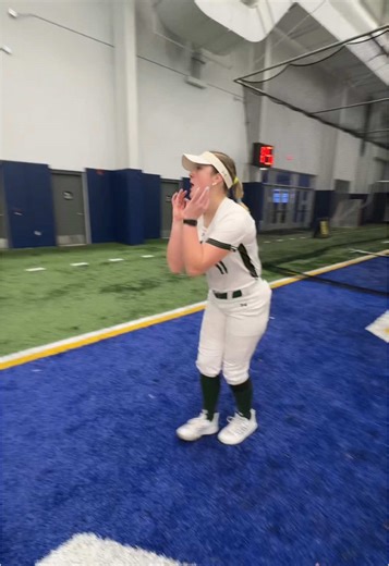 Just vibes 😮‍💨 #SoftballTok #DIII #TGOE #IWUSB #Dance #Fyp #CollegeSoftball