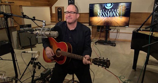 Saturday Sessions: Craig Finn performs "Tangletown"