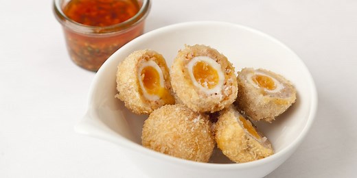 How to Make a Bois Boudran Sauce